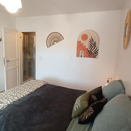 Chambres D'Hotes & Jacuzzi - A L'Ombre Des Amandiers Saint-Martin-dʼArdèche 外观 照片